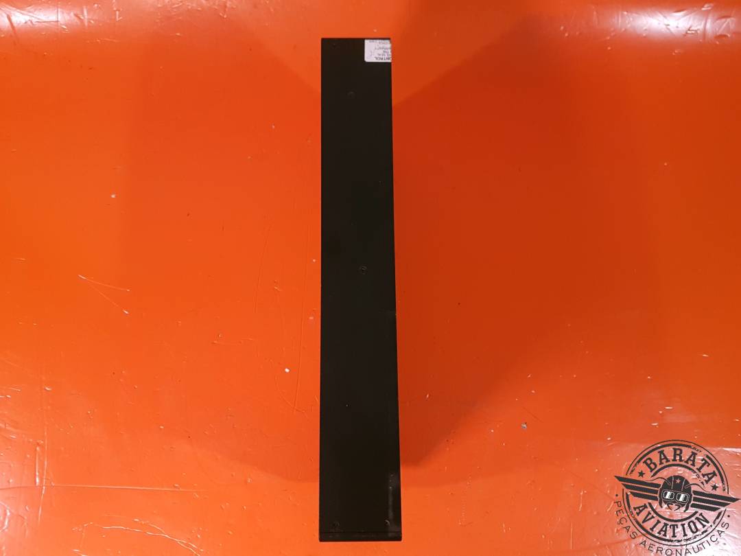 UNIVERSAL AVIONICS TAWS COMPUTER P/N: 3010-00-00