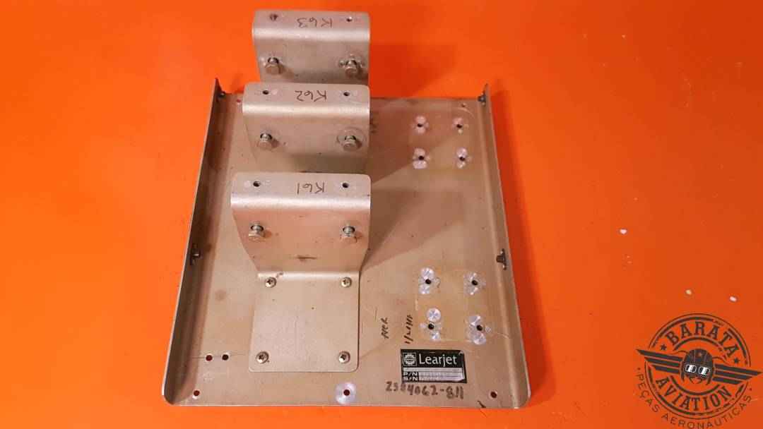 BRACKET ASSY P/N 5418599-25-625