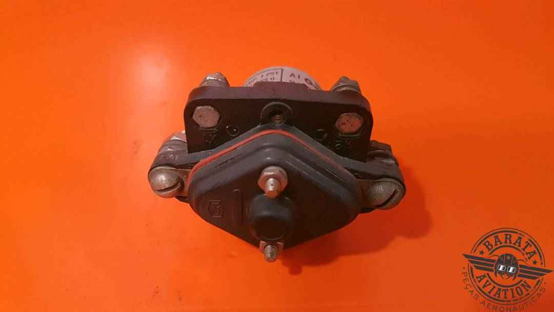 CUTLER HAMMER RELAY  50 AMP/28 VDC P/N 6041H201A