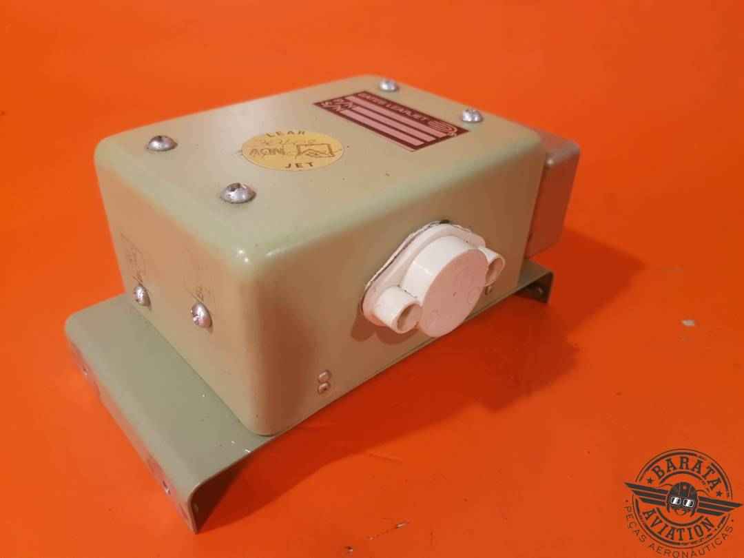 5488214-5 GATES LEARJET BOX ASSY W/ CONNECTOR