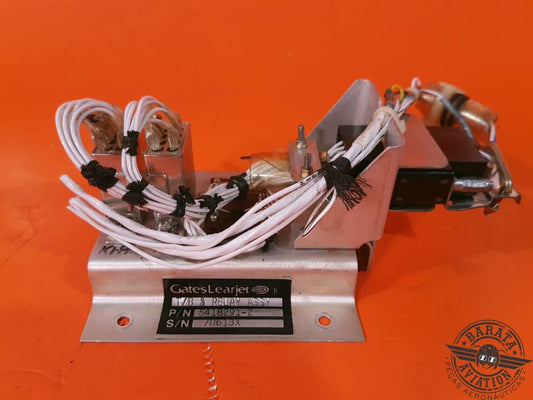 5418291-2 CONJUNTO DE RELÉ GATES LEARJET CON CONECTORES Y SOPORTE