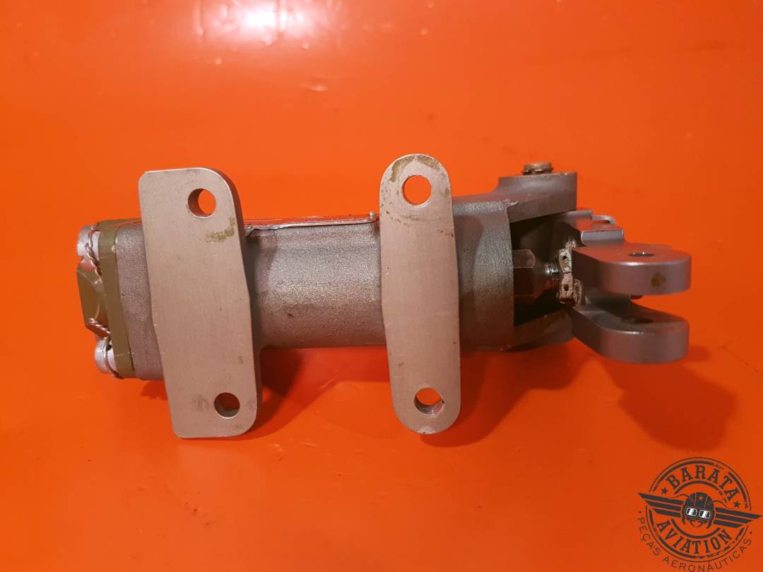 6081041-804 BENDIX/BOMBARIER POWER BRAKE VALVE ASSY