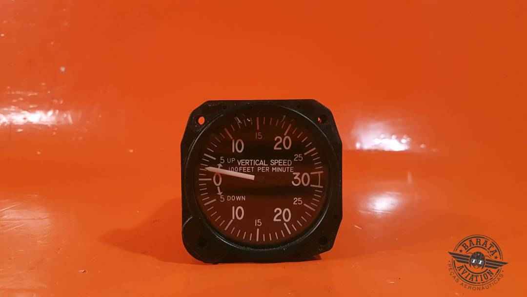 7030 United Vertical Speed Indicator