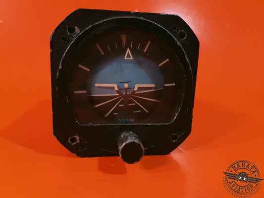 CESSNA HORIZON GYRO INDICATOR P/N: C661076-0102