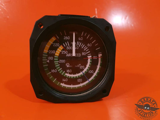 UNITED INSTRUMENTS AIRSPEED INDICATOR 0.300 MPH/260 KNOTS PN: 8030