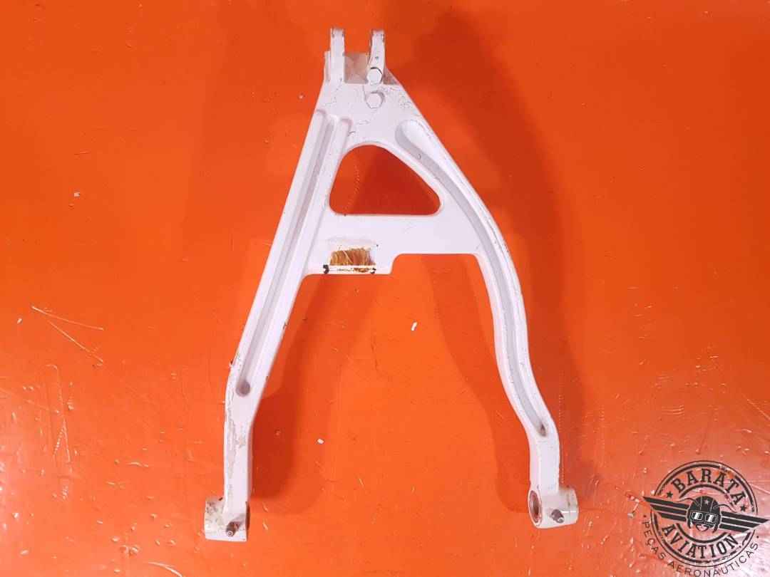 NOSE GEAR RETRACT DRAG BRACE P/N: 002-820016-31