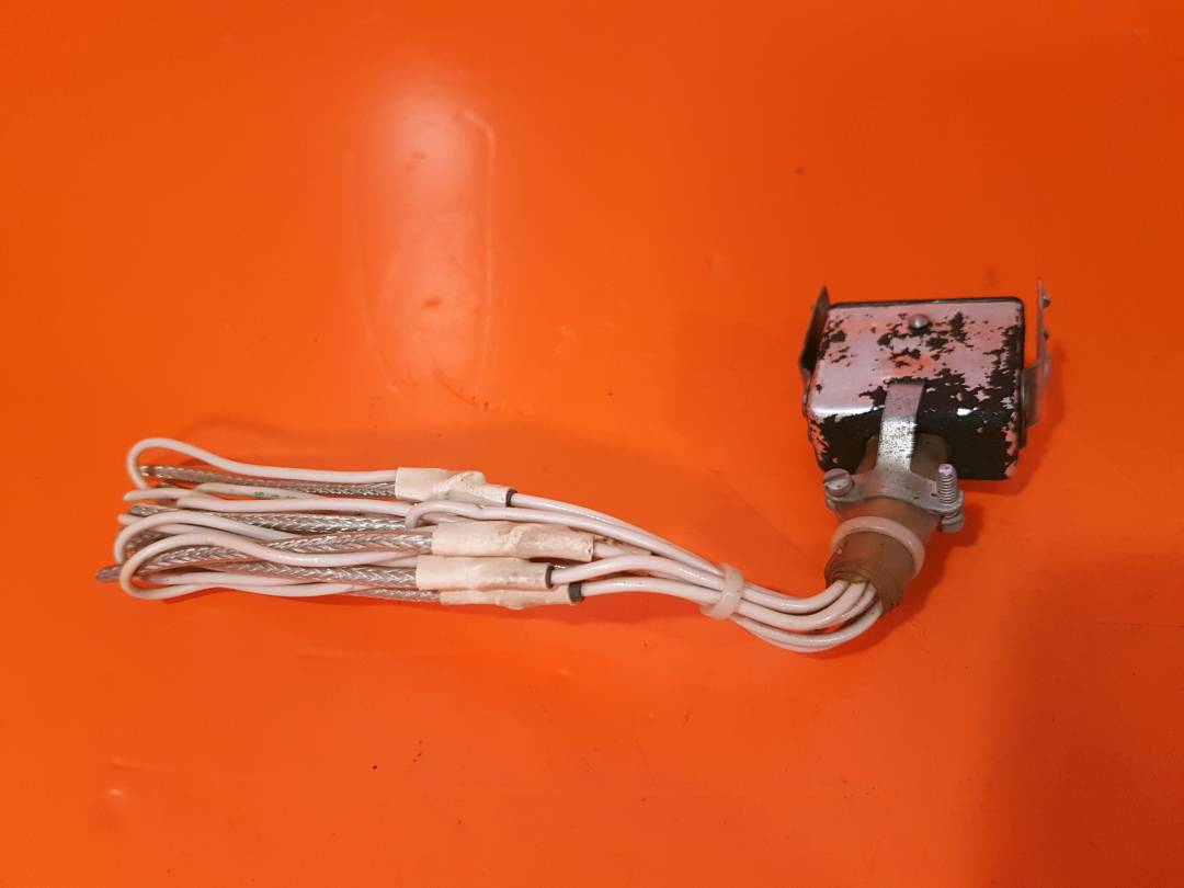 213762 WOODWARD PROPELLER SYNCROPHASER FOR PARTS OR NOT WORKING