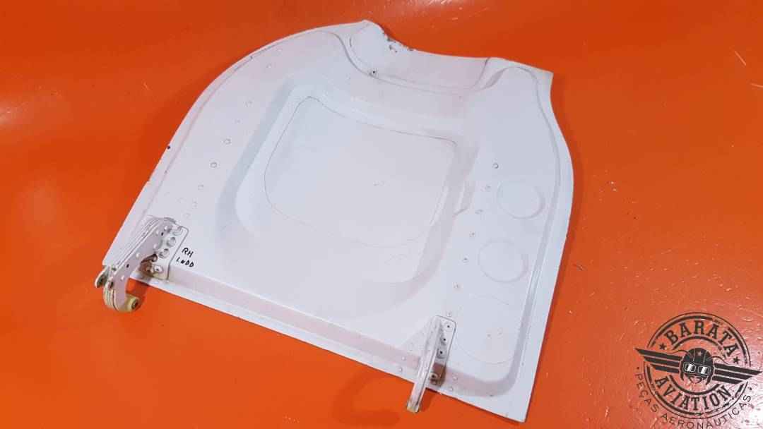 DOOR ASSY R/H MAIN LANDING GEAR INBORD P/N: 35-815055-169