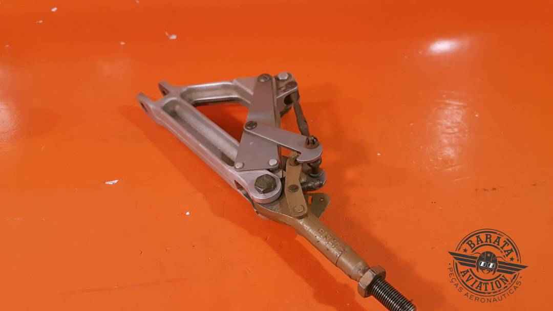 67042-13 L/H Truss Assy - Main Gear