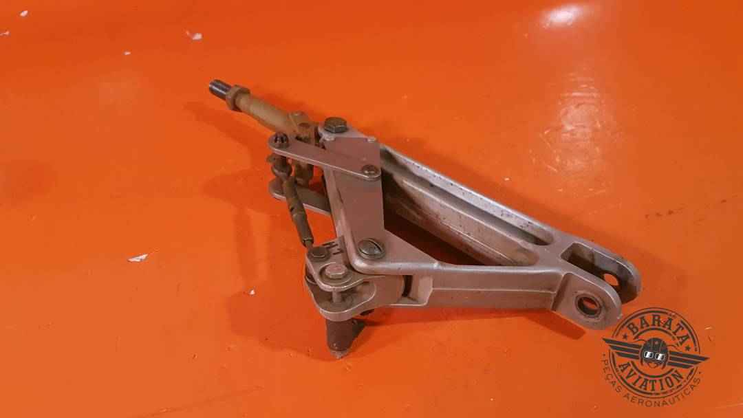 67042-13 L/H Truss Assy - Main Gear