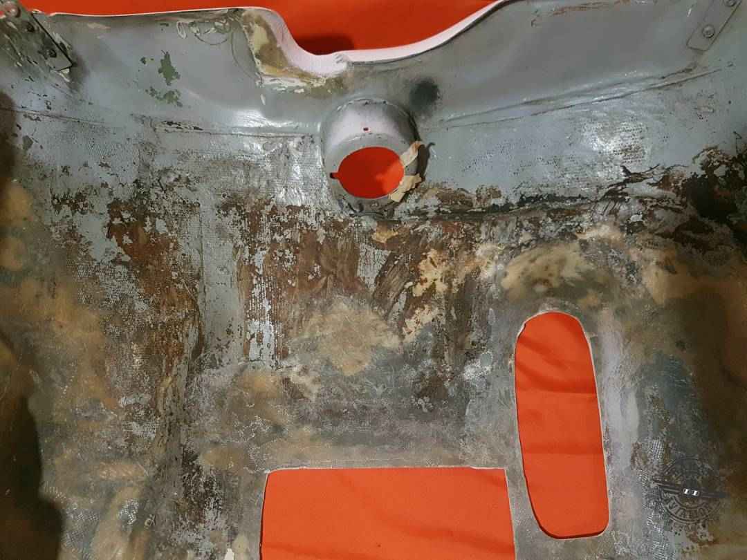 38086-00 Cowl Assy Bottom