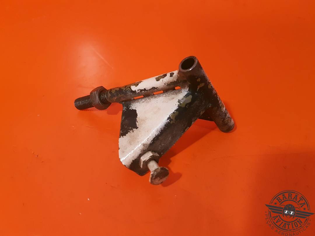 38071-00 PIPER LINK ASSEMBLY L/H NOSE GEAR DOOR