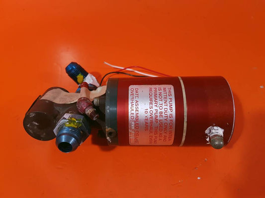 4404-00-7NV CONJUNTO DE BOMBA ELÉCTRICA DE REFUERZO DE COMBUSTIBLE 28 VCC PARA PIEZAS QUE NO FUNCIONAN