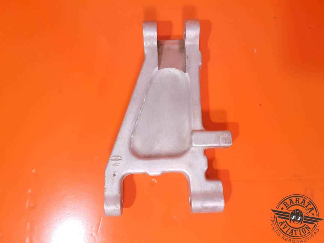 LINK AND BRACE ASSEMBLY - GEAR DOWNLOCK P/N: 38040-02