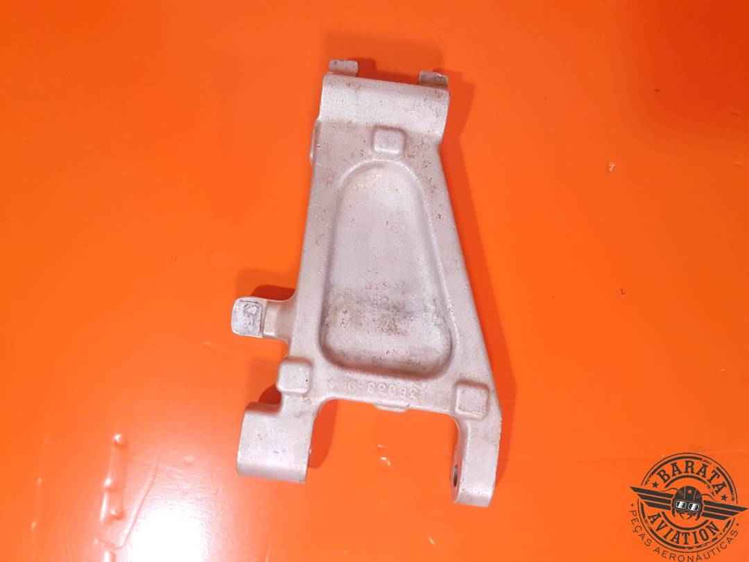 LINK AND BRACE ASSEMBLY - GEAR DOWNLOCK P/N: 38040-02