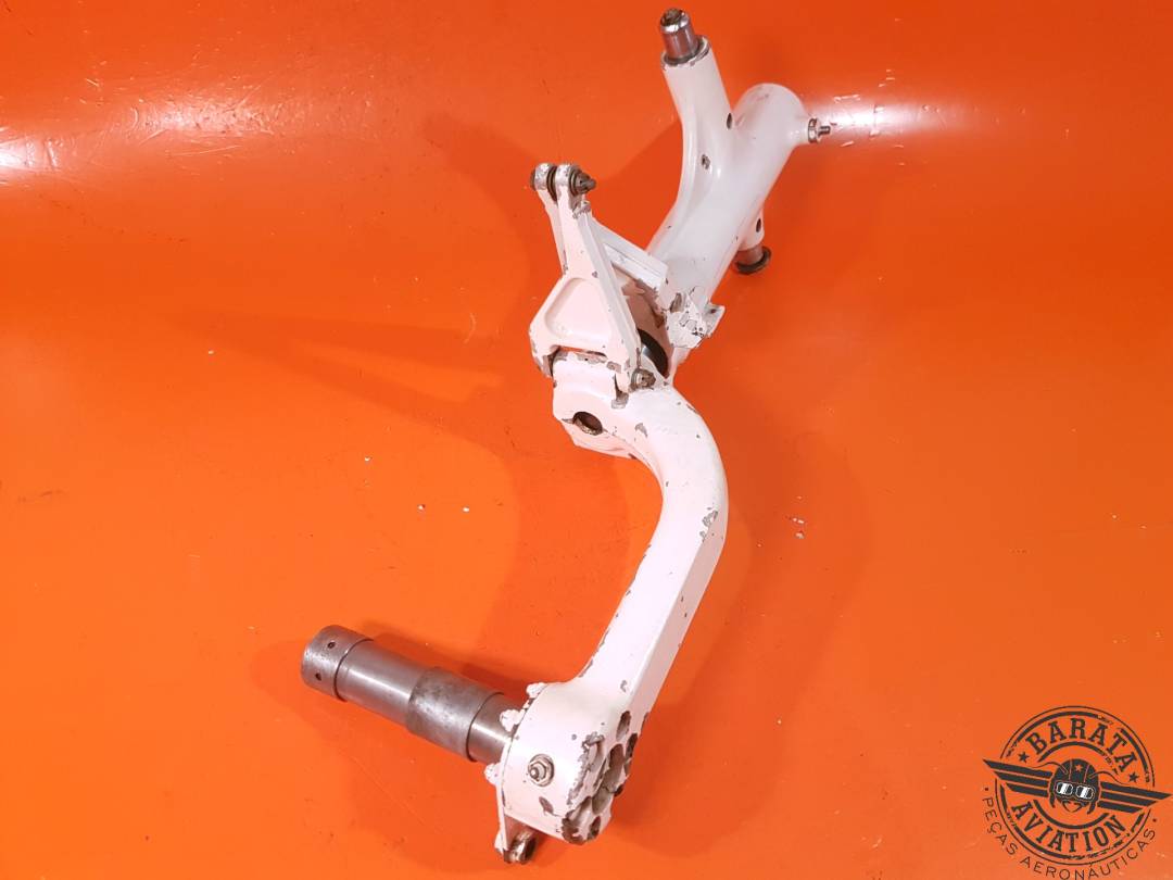 MAIN GEAR ASSEMBLY LEFT - RETRACT P/N: 96766-06