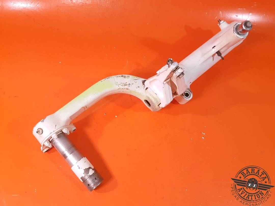 MAIN GEAR ASSEMBLY RIGHT - RETRACT P/N: 96766-07