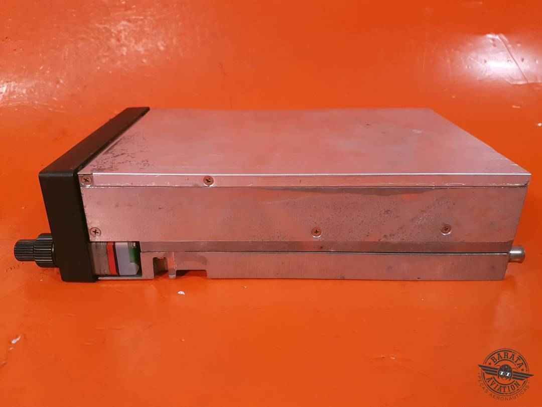 011-01060-00 GARMIN GNS-430W Gps/Nav/Comm) - 14/28 vdc - W/ Mount Tray And Backplate