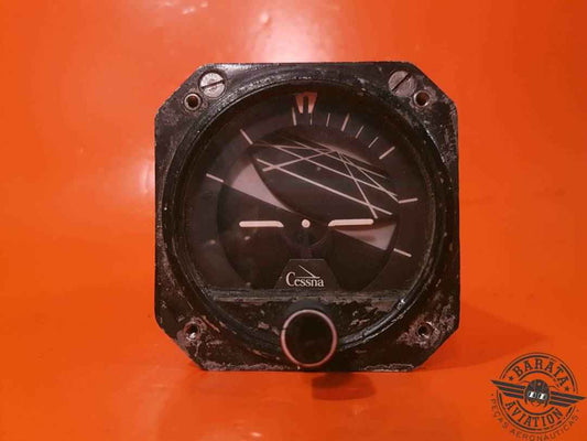 C661001-0503  STANDARD HORIZON GYRO INDICATOR