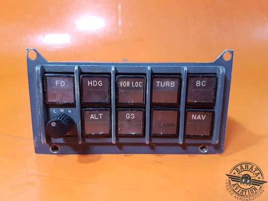 PANEL DE CONTROL DE MODO BENDIX 5 V/28 V CC N.° DE P.: 1975548-2