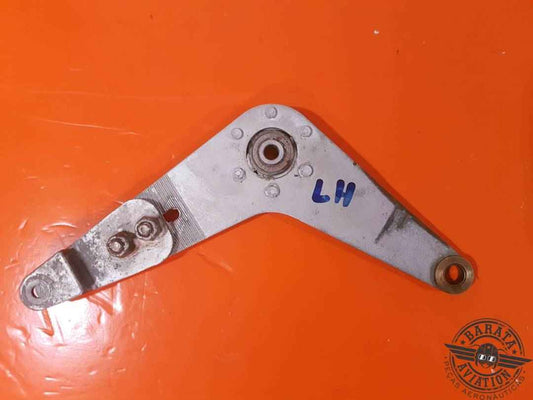 5560001-5 CESSNA BELLCRANK-L/H ENGINE FUEL CONTROL