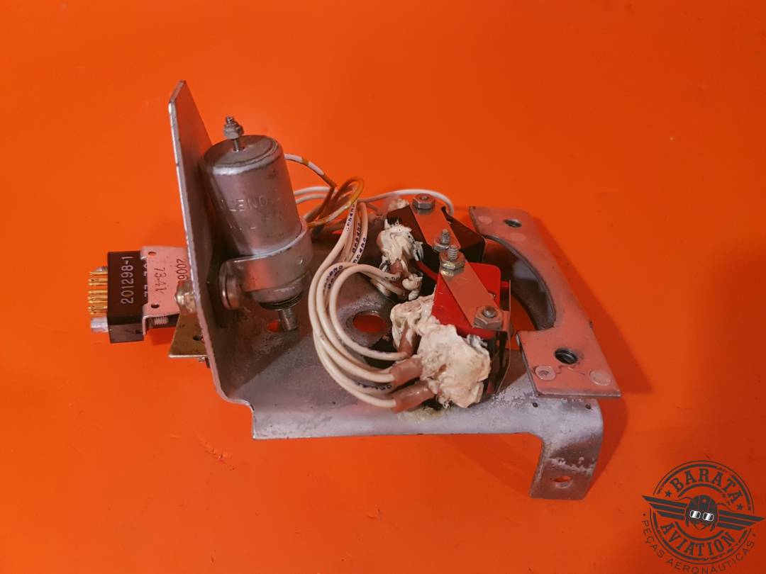 5514175-27 CESSNA ARM BRACKET ASSY LANDING GEAR CONTROL