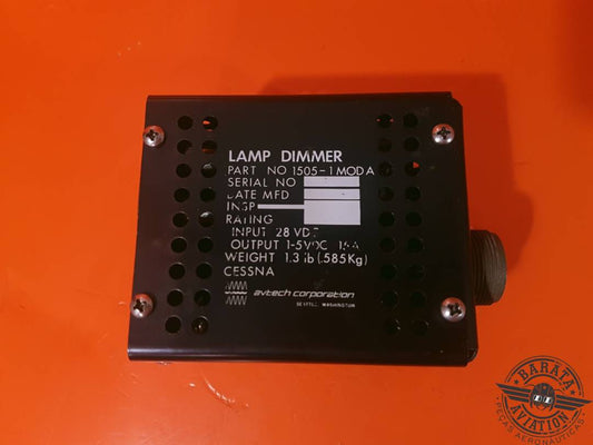 1505-1 AVTECH/CESSNA LAMP DIMMER  INPUT: 28VDC