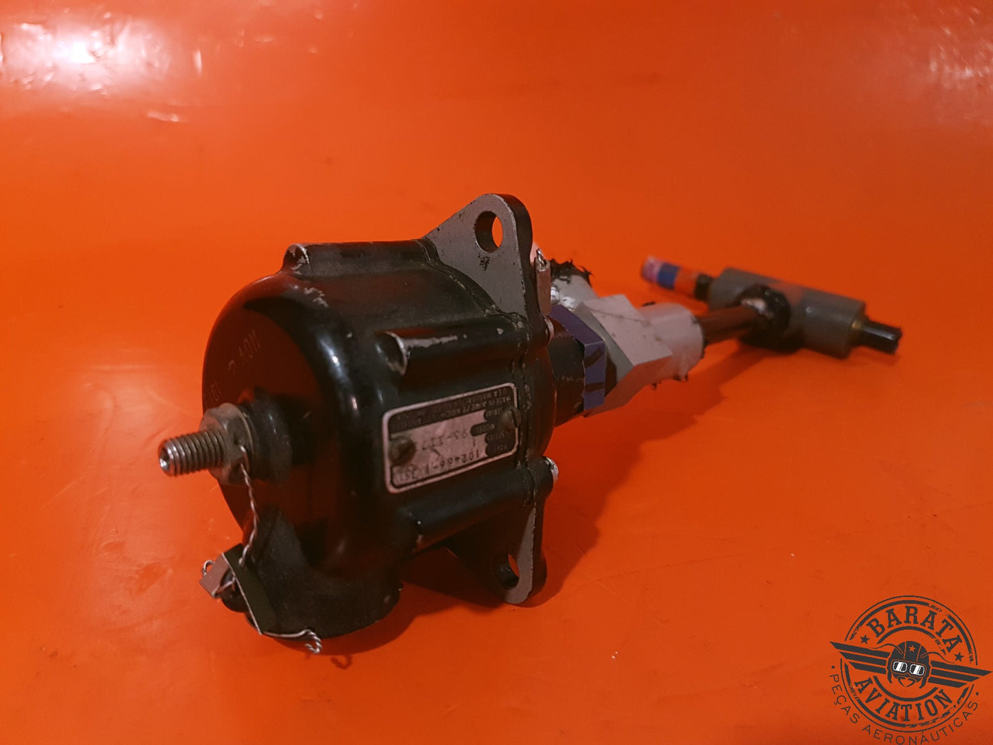 102466-1 CONJUNTO DE CONTROLADOR DE LÍMITE DE ALTITUD DE CABINA DE AIRESEARCH