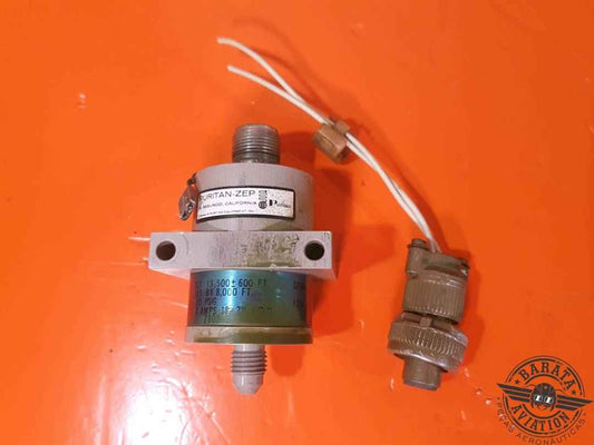 44A162-3 CUSTOM ANEROID PRESSURE SWITCH 10 PSIG/2 AMP/18-30 VDC