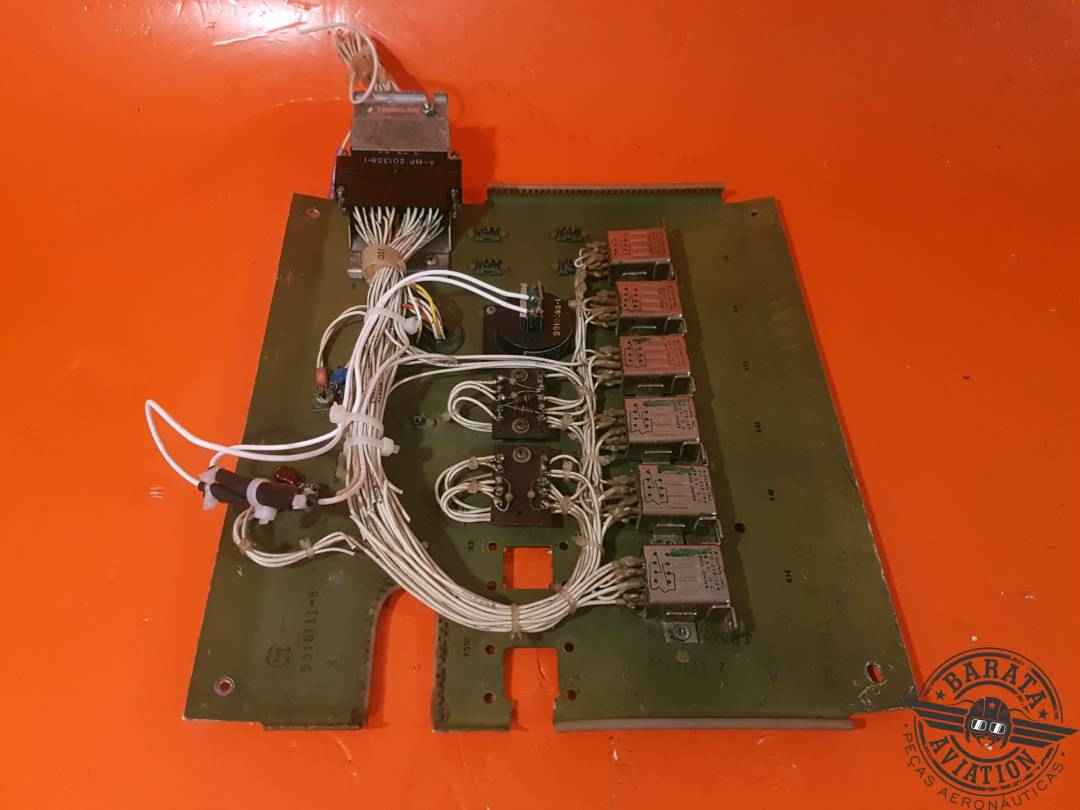 5518111-8 CESSNA PANEL ASSY-EQUIPMENT MOUNT