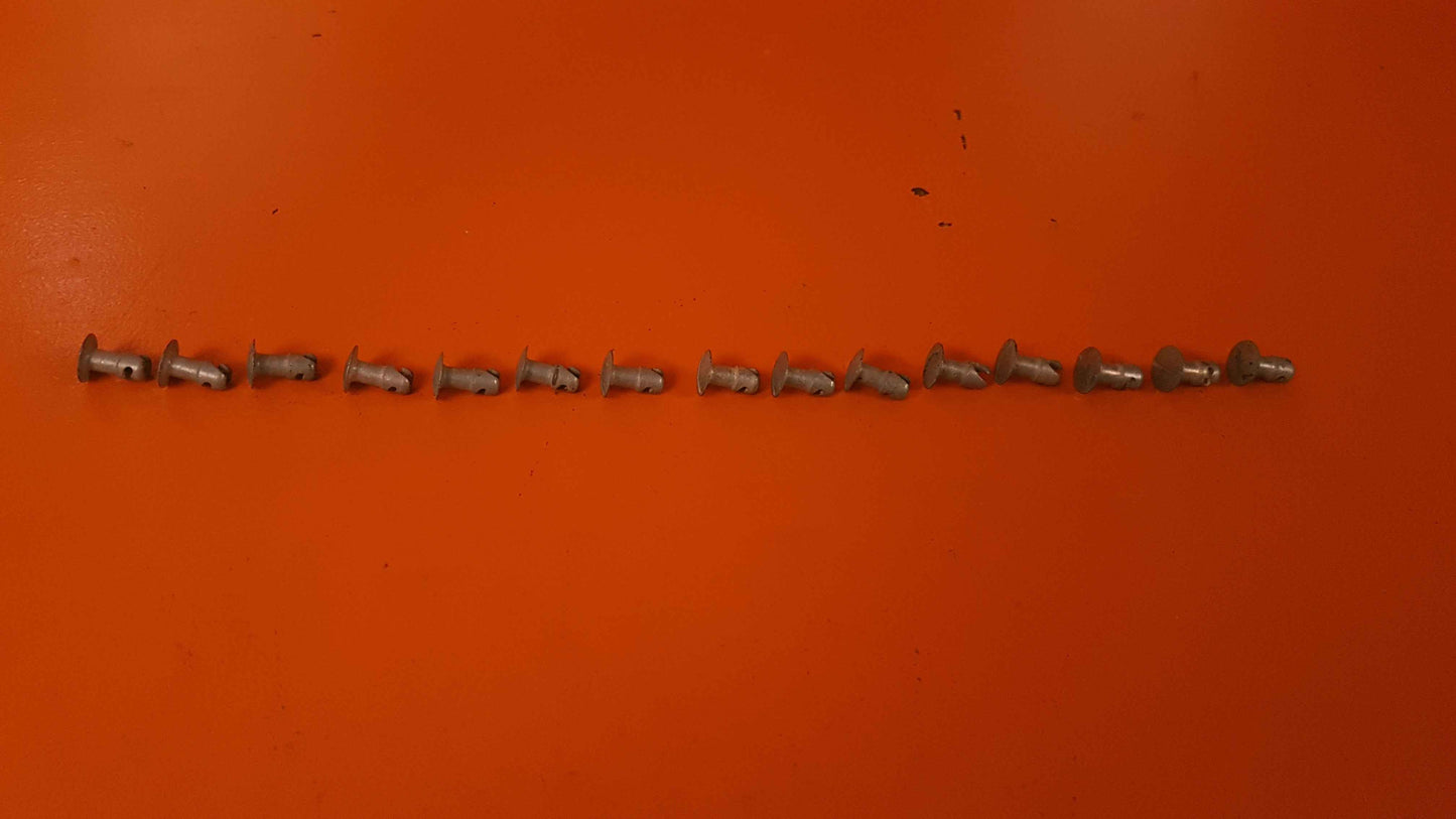 121J-550-Z3C Kit of 15 Turnlock Fasteners