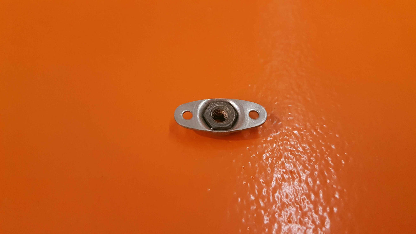 52ZA1-048 High-Temp Anchor Nut Plate