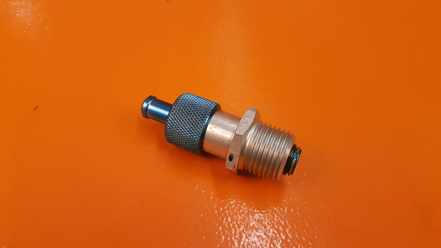 P5000 Saf-Air Lock Open Oil Drain Valve