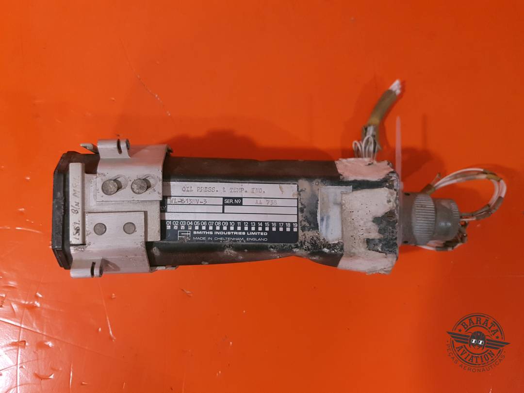 WL-813MV-3 Smiths Oil Temp & Press Indicator - Inoperative - For Parts Only