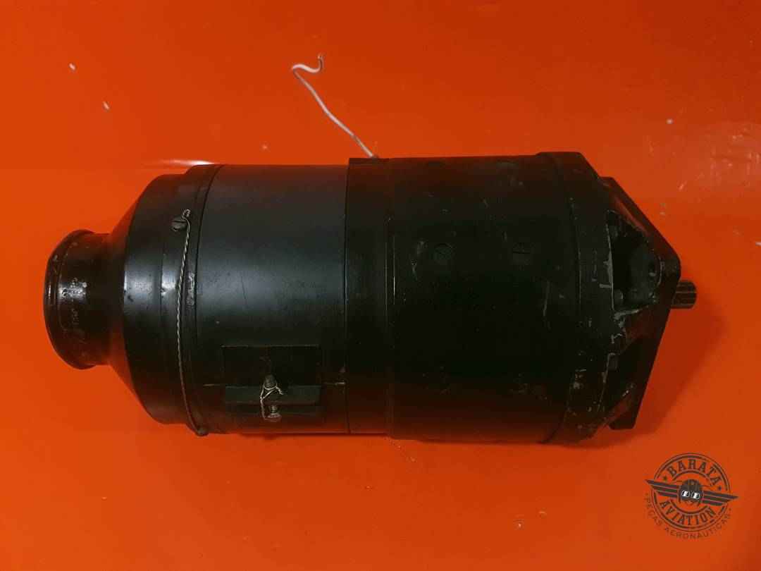 9912038-2 Lear Siegler Starter Generator 30 v