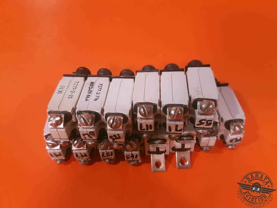 Klixon - Pack With 14 Circuit Breakers