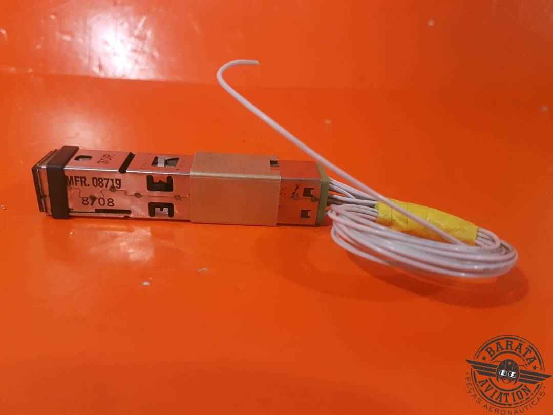 10648 Jay-El Illuminated Pushbutton Switch