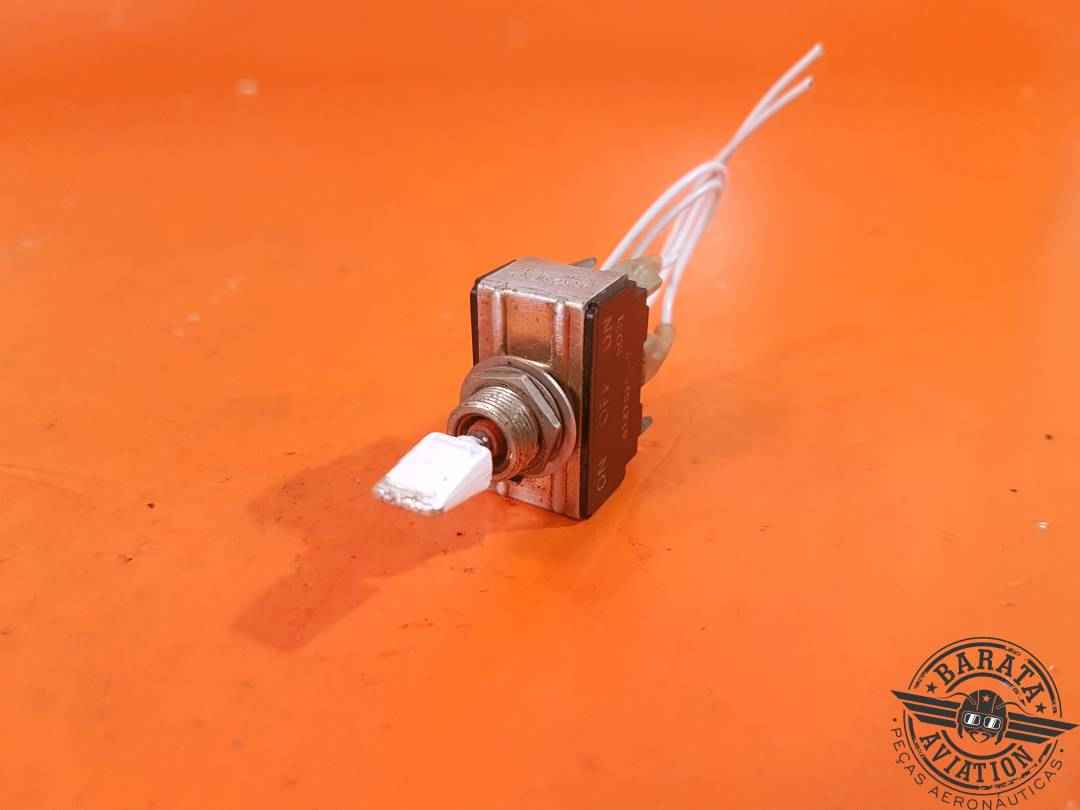 512TS140-7 Micro Switch Momentary Switch And Knob - On/Off/On .