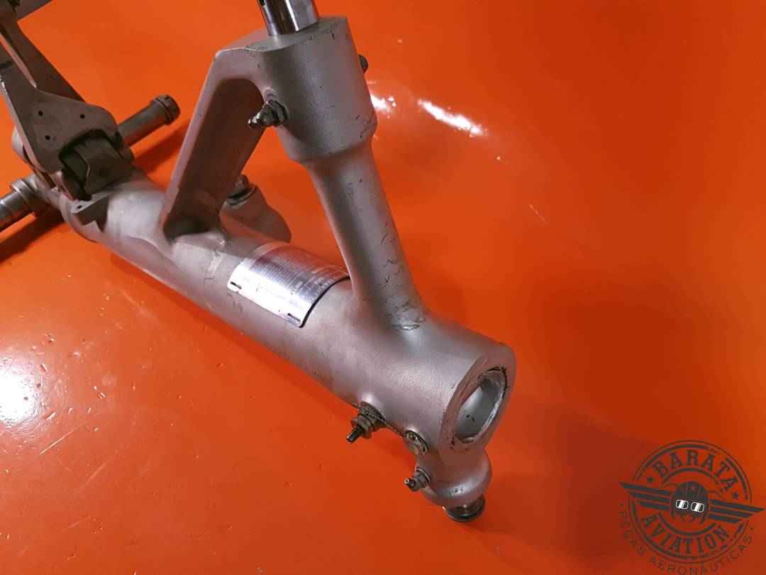 3141100-004 Lear Jet Strut Assy R/H