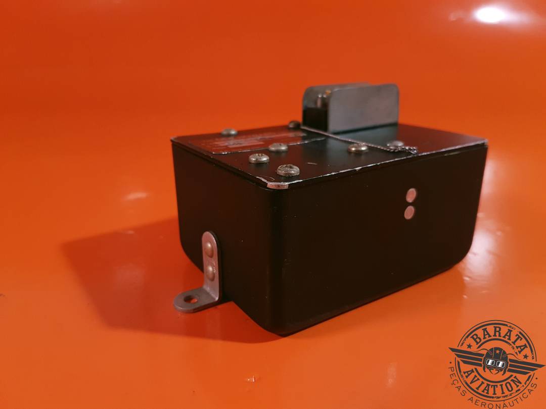 4900602-23 Dee Howard Box Assembly Relay