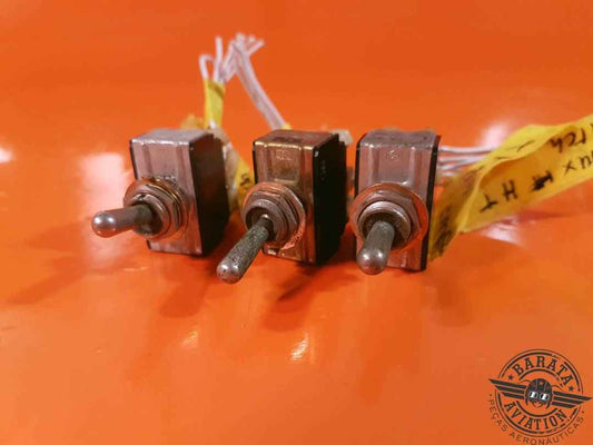 Kit Of 3 Toggle Switches