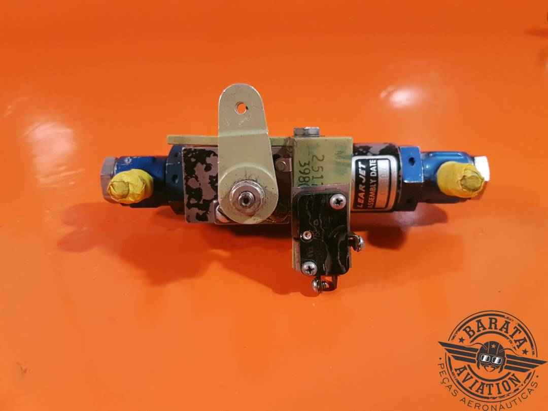 2380059-12 Learjet Valve Assy Parking Brake