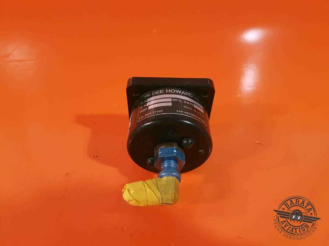 4900507-1 Dee Howard - Hydraulic Pressure Gauge- psi