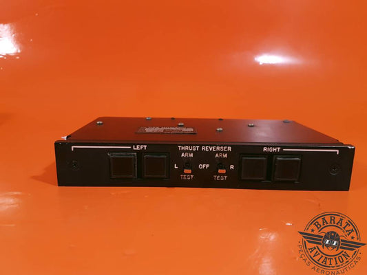 4912602-15 Conjunto de panel Dee Howard - Interruptores incluidos