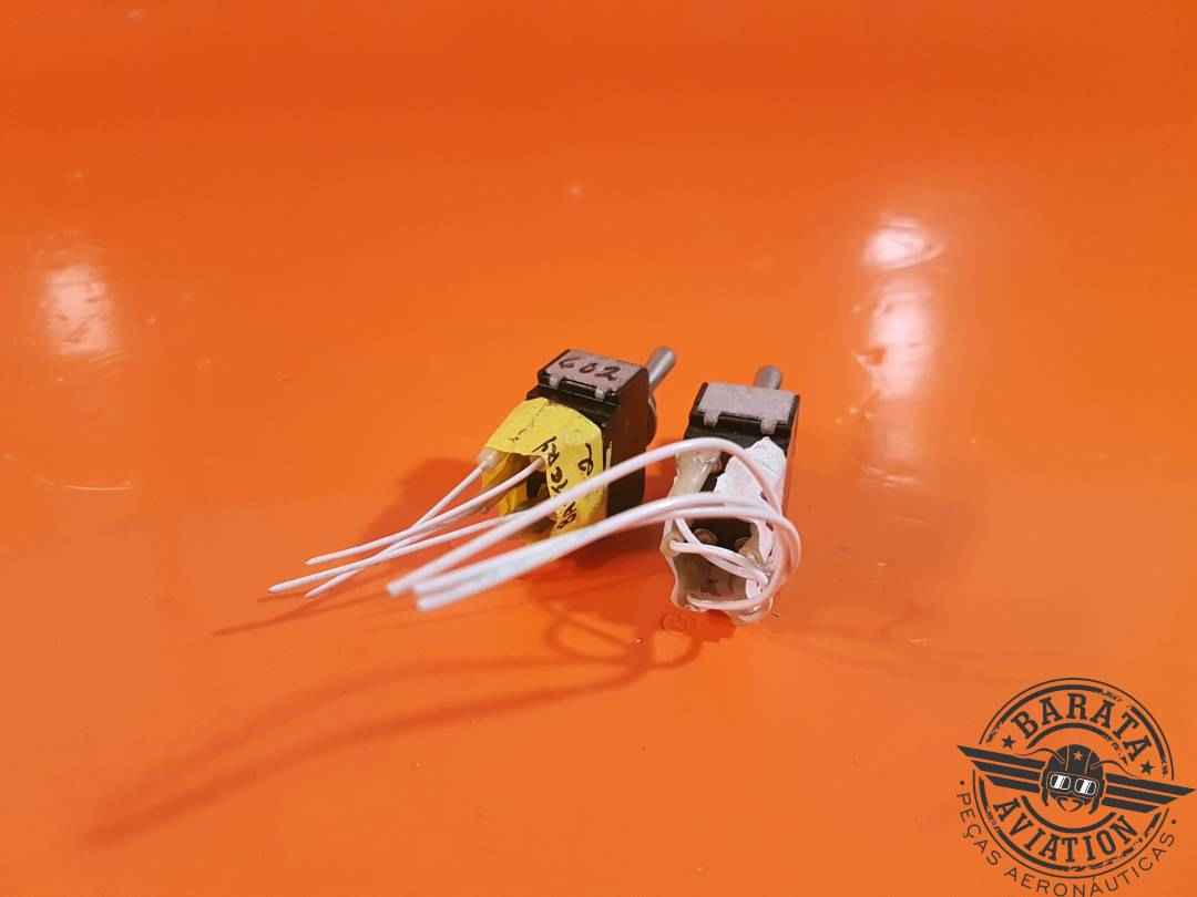 Kit Of 2 Toggle Switches