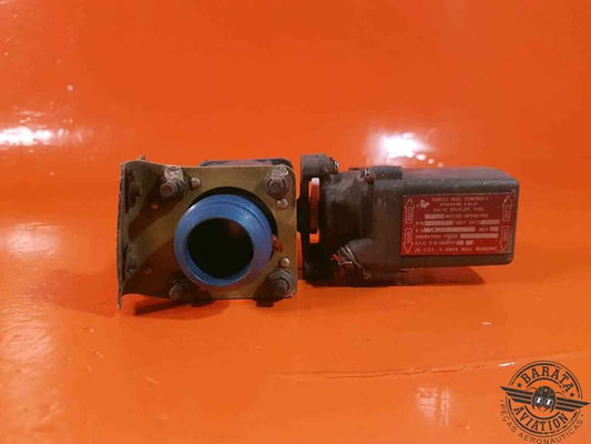 P41-791 Circle Fuel Shutoff Valve - 28 vdc - 3 Amps