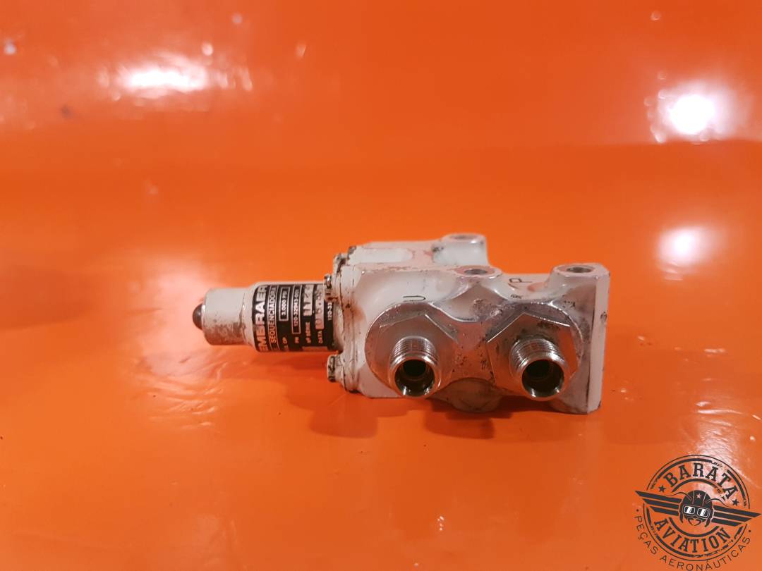 120-32943-001 Embraer Sequence Valve Assy - 3000 psi