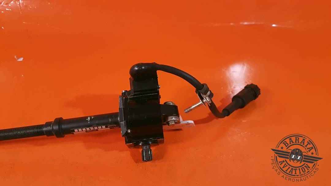 2-5297 Aviac R/H Actuator Assembly - Outboard