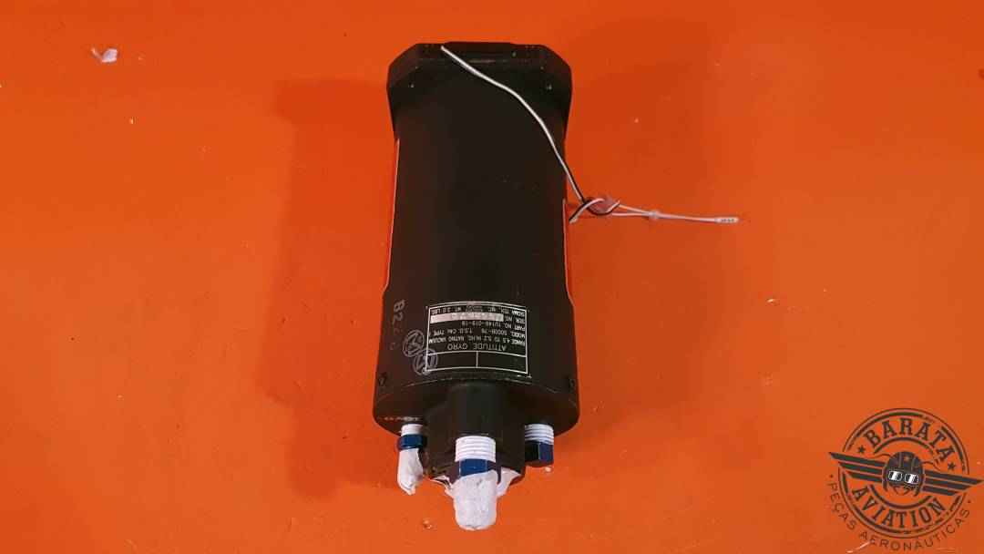 1U149-019-19 Sigma-Tek 500B-76 Attitude Gyro - Vacuum