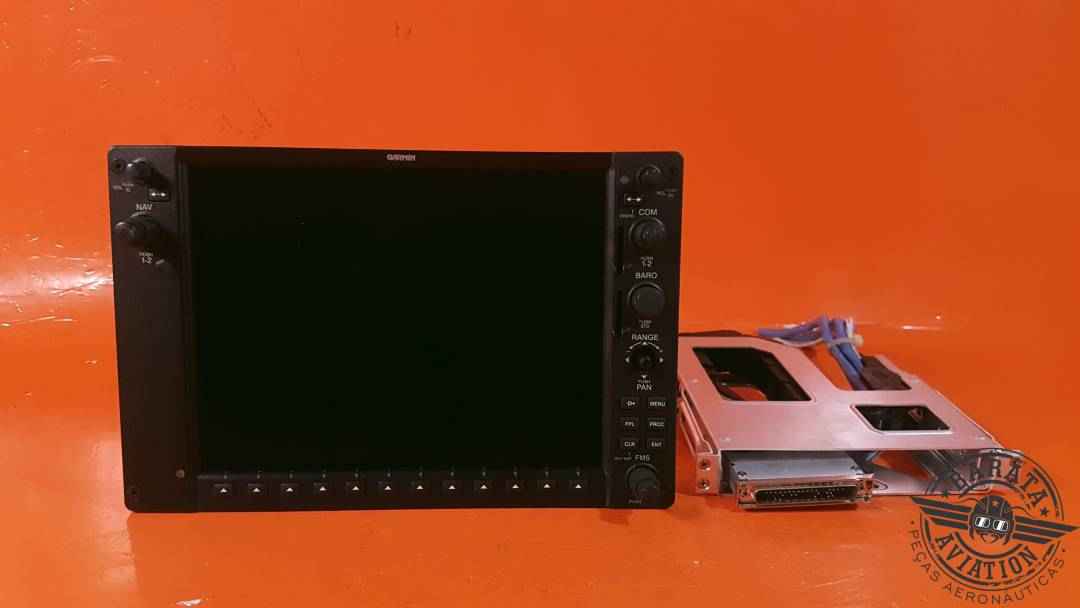 011-00916-10 Garmin GDU 1040A Display- w/ adapter and connector - 14/28 vdc